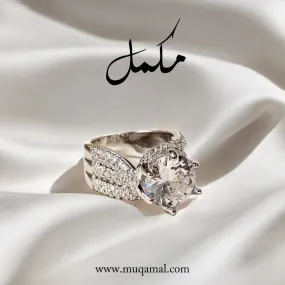 Appealing Luxury Halo Cubic Zirconia Ring