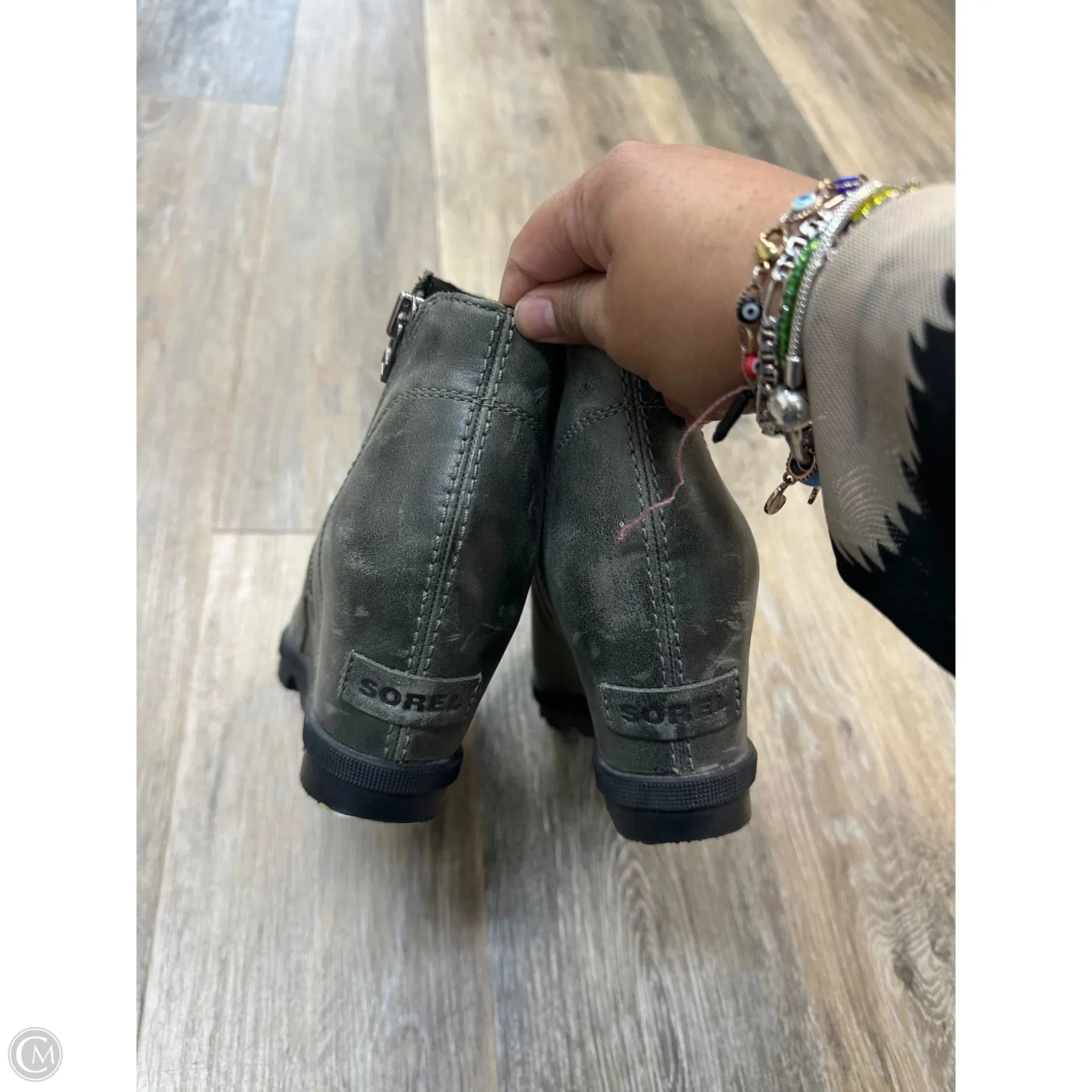 Boots Ankle Flats By Sorel In Grey, Size: 8.5