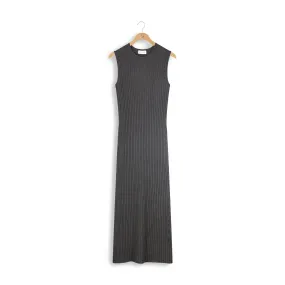 cinnamon sleeveless maxi dress