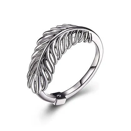 ELLE "PLUME" LEAF RING