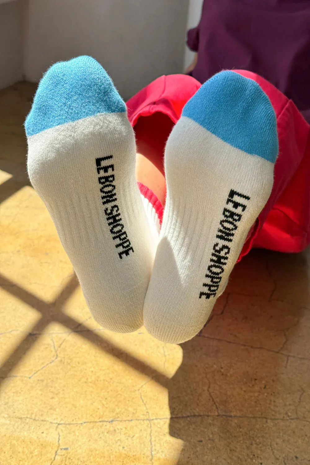 LE BON SHOPPE COLORBLOCK GIRLFRIEND SOCKS BLUE RED