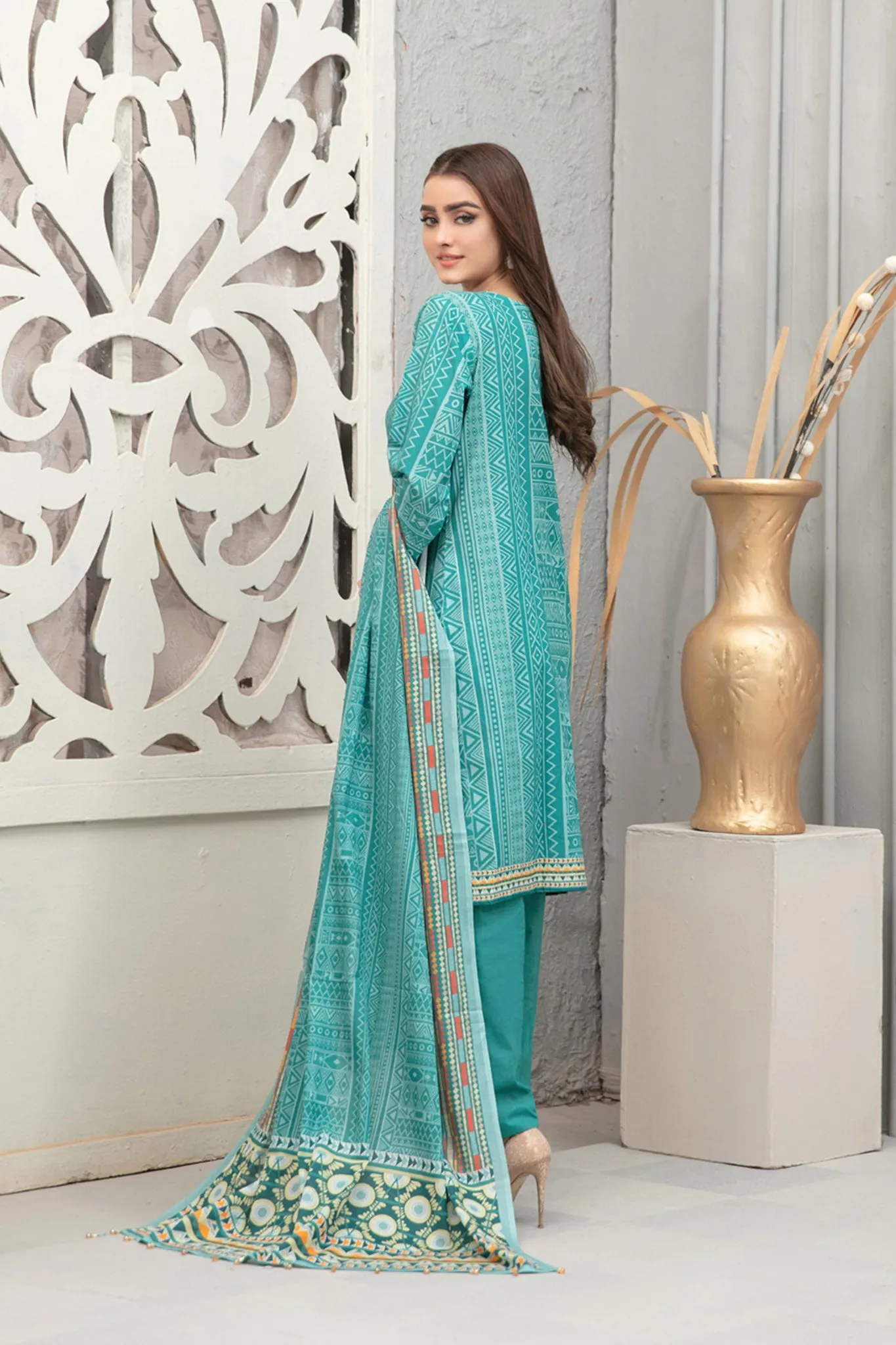 Mahjabeen by Tawakkal Stitched 3 Piece Digital Printed Lawn Collection'2022-D-6754