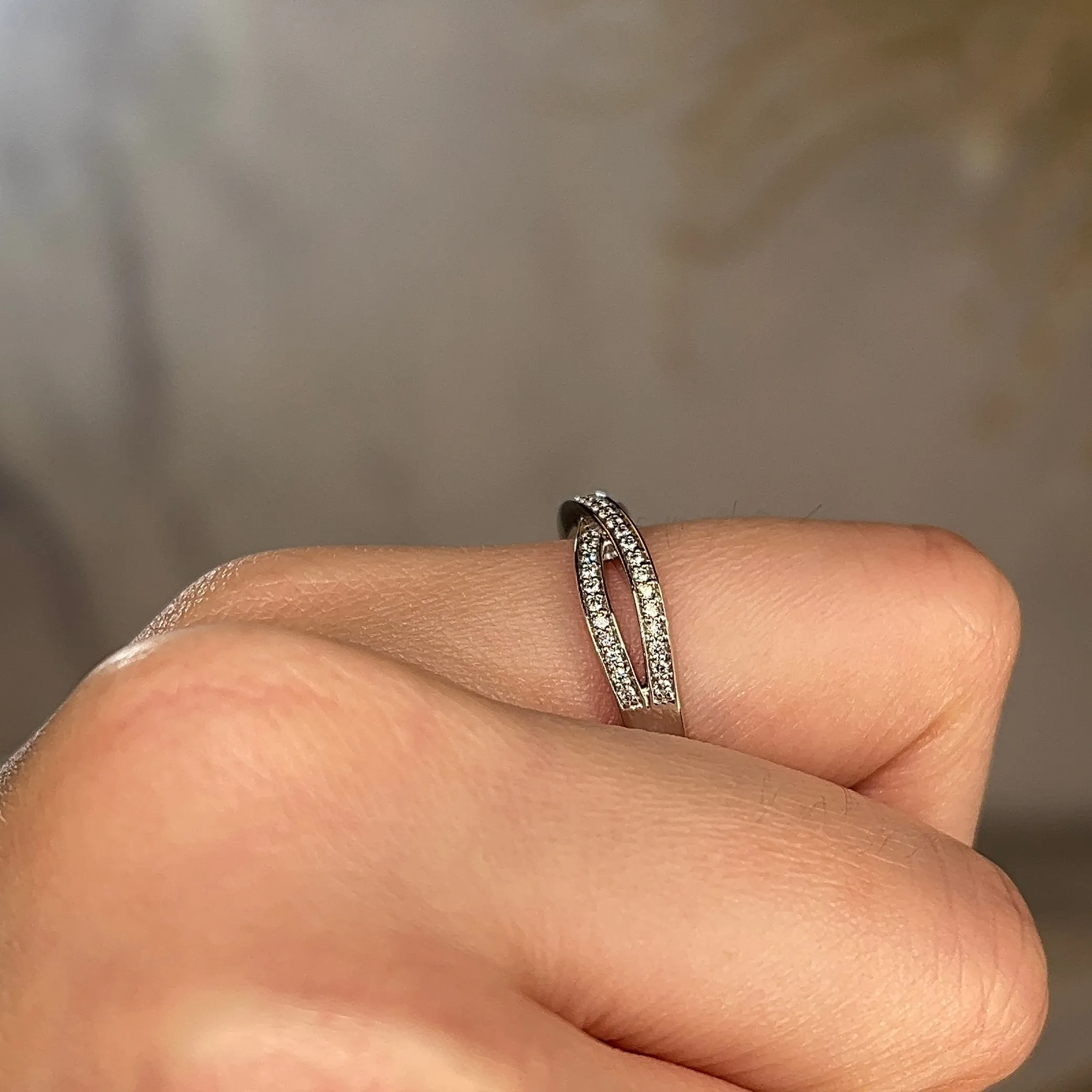 "Ciana" Crossover Grain Set 0.20ct Diamond Eternity Ring ET67