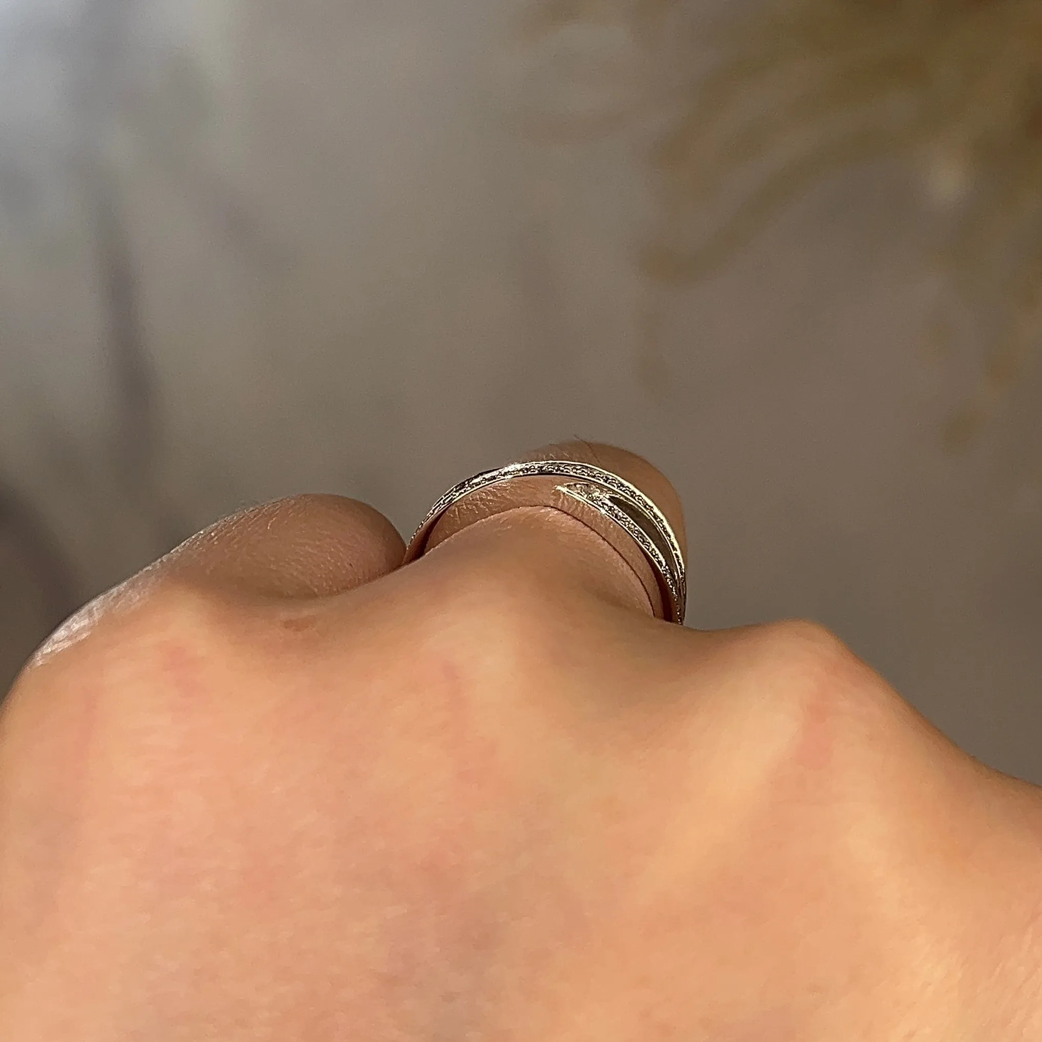 "Ciana" Crossover Grain Set 0.20ct Diamond Eternity Ring ET67