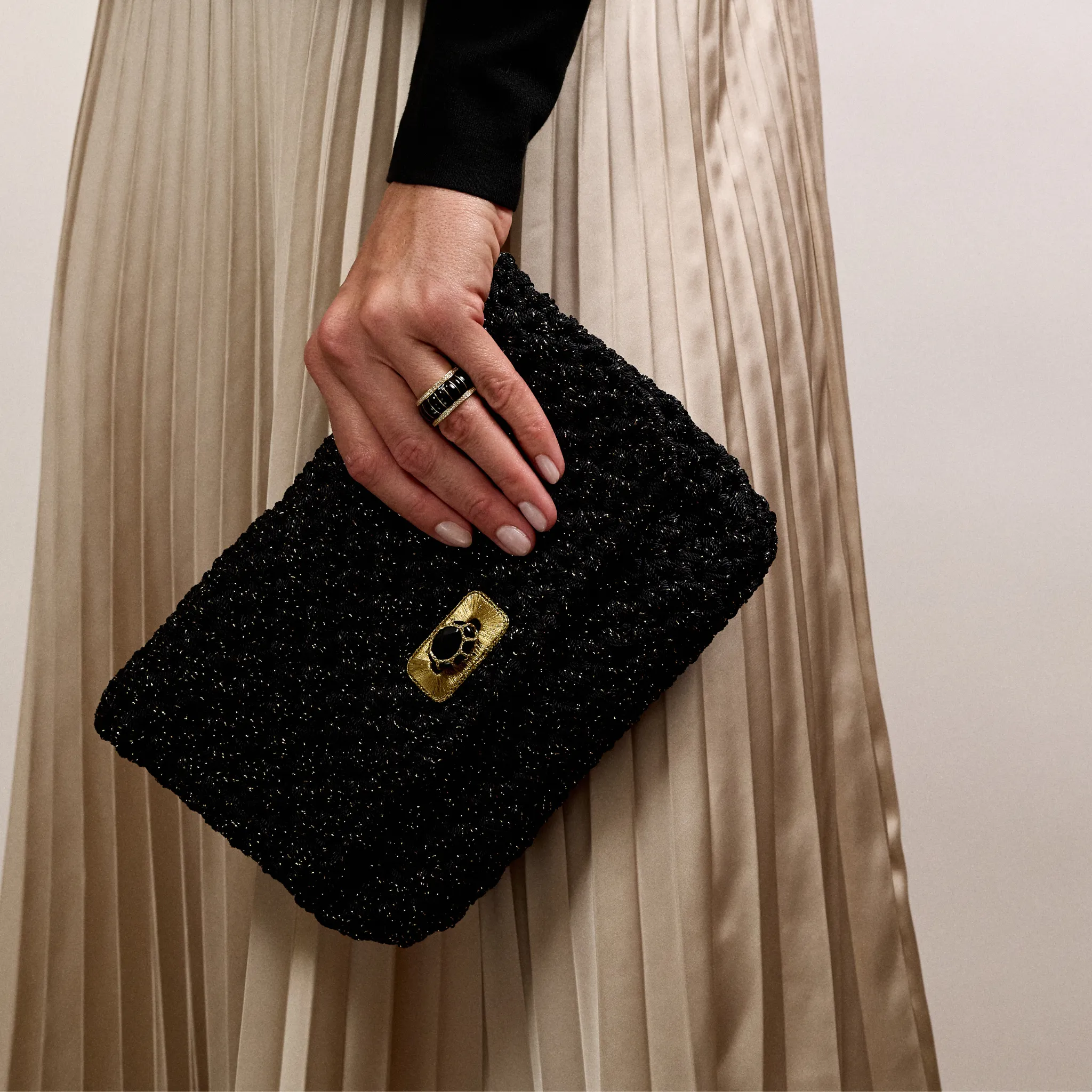 Raffles Ring in Onyx