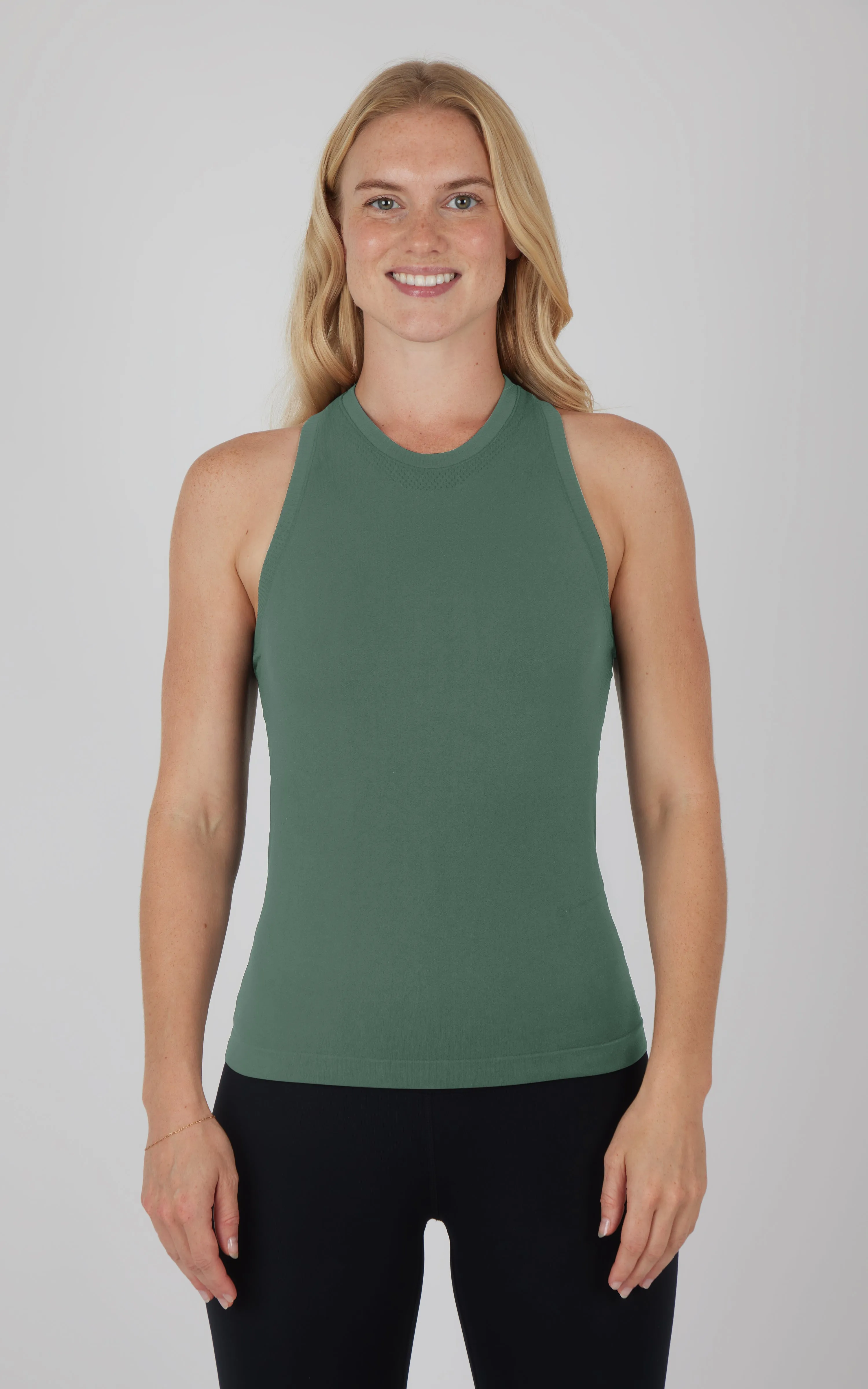 Seamless Competition Tank