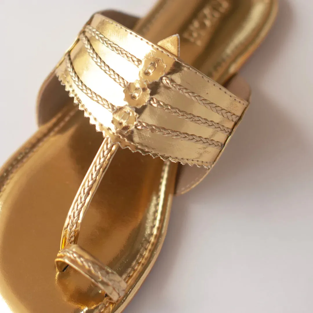 Soleia Gold Kolhapuri Flats