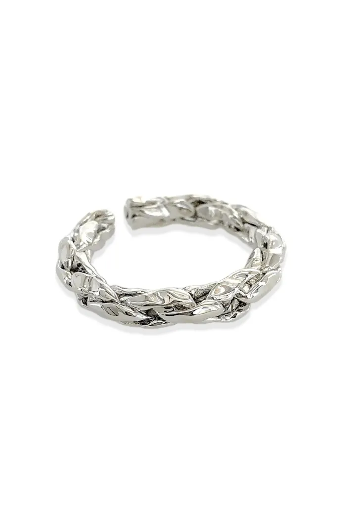 Twisted Ring
