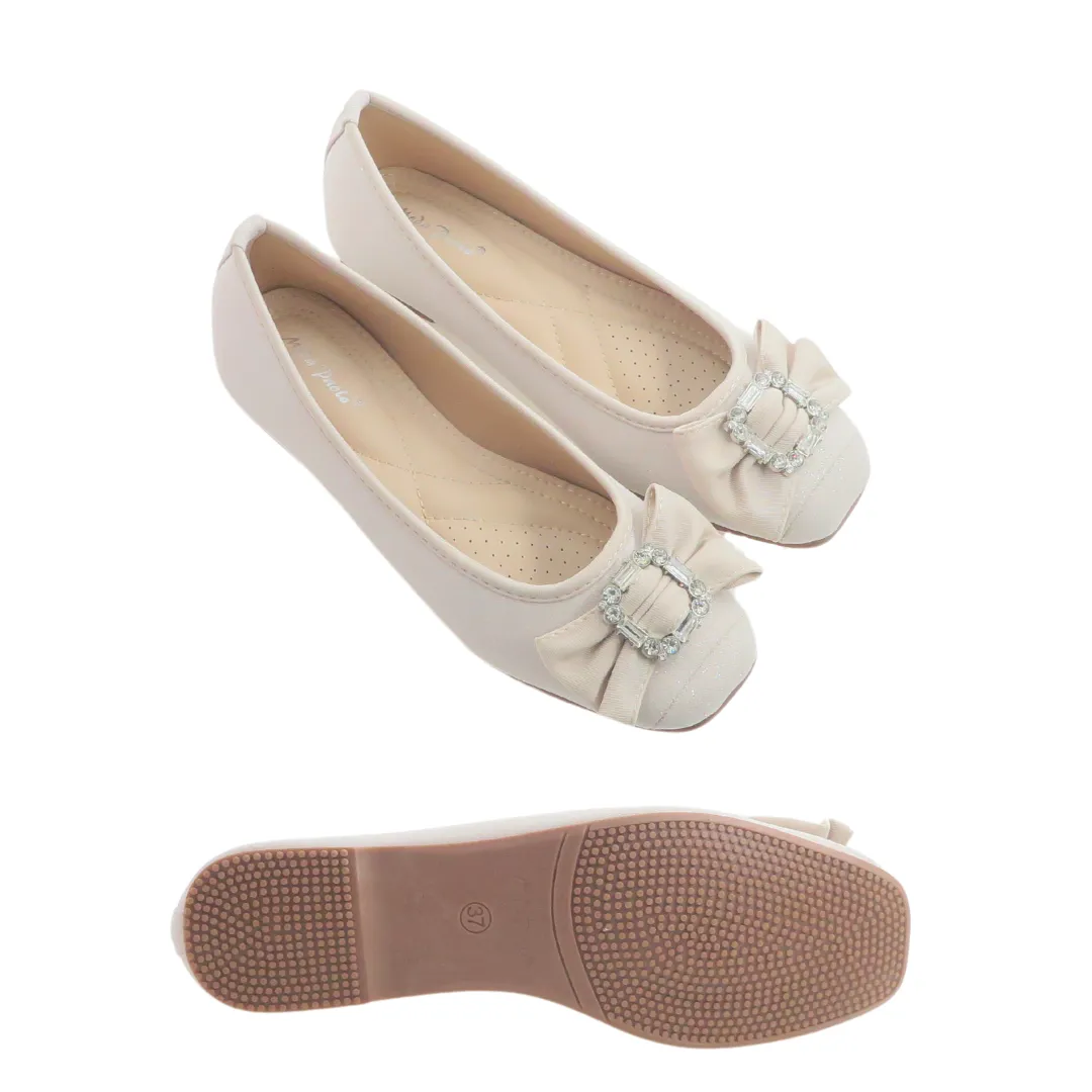 Women Flat Shoes Soft Insole Casual Wear (35127T)