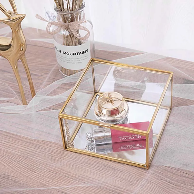 Yeknu Elegance Gold Lining Glass Jewelry Box